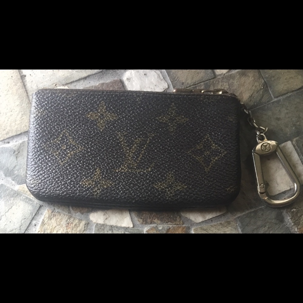 LOUIS VUITTON Monogram Key Coin Purse,